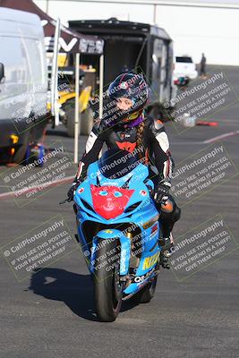 media/Mar-13-2022-SoCal Trackdays (Sun) [[112cf61d7e]]/Around the Pits/